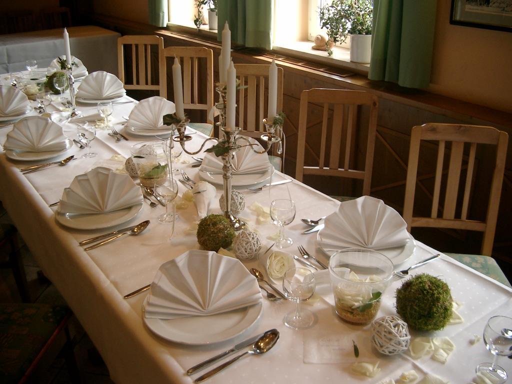 Landhotel Zum Boehm Roth  Kültér fotó